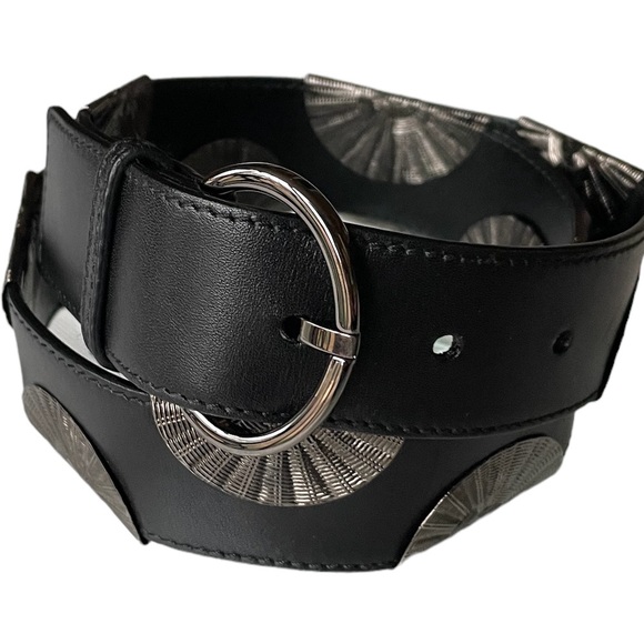 Oscar de la Renta Black Belt with Metal Embellishments, Small 75 / 28” - Picture 5 of 13